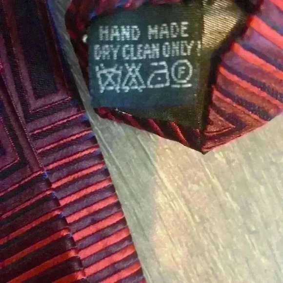 Lanvin tie - Picture 3 of 5